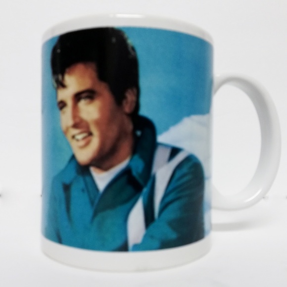 Elvis Christmas Album Mug - Picture 3 of 6